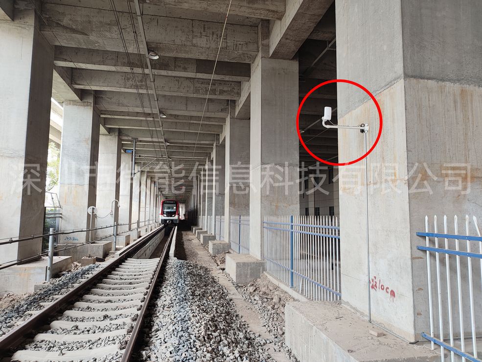 安裝UWB基站VDU2506 (2).jpg